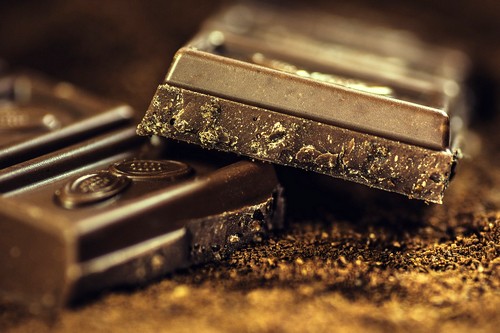 des carrés de chocolat